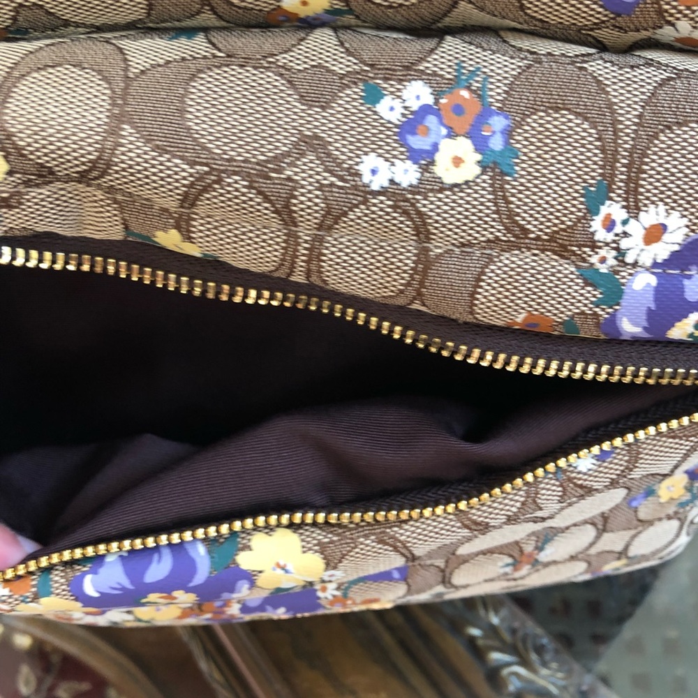 2pcs authentic Coach floral quilted backpack+walle - Picture 7 of 8